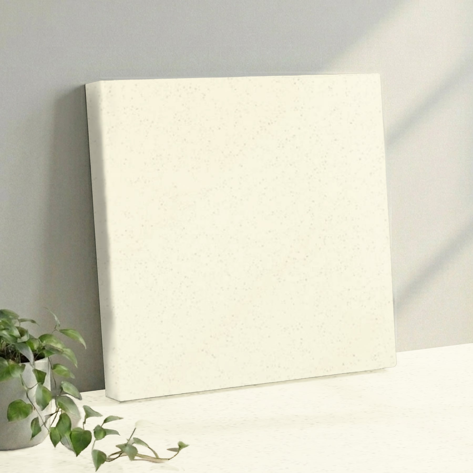 Almond Silk solid quartz detail, Marmo Finish